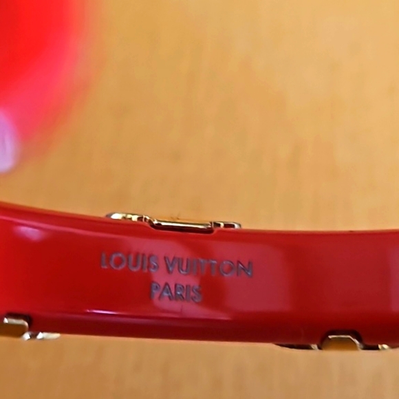 (Christmas colr:) )Authentic Louis Vuitton  ceramic bracelet - Picture 6 of 6